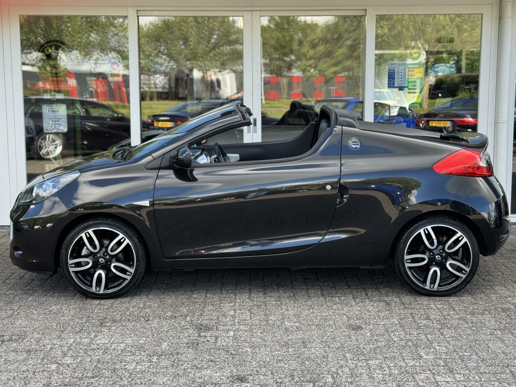 Hoofdafbeelding Renault Wind