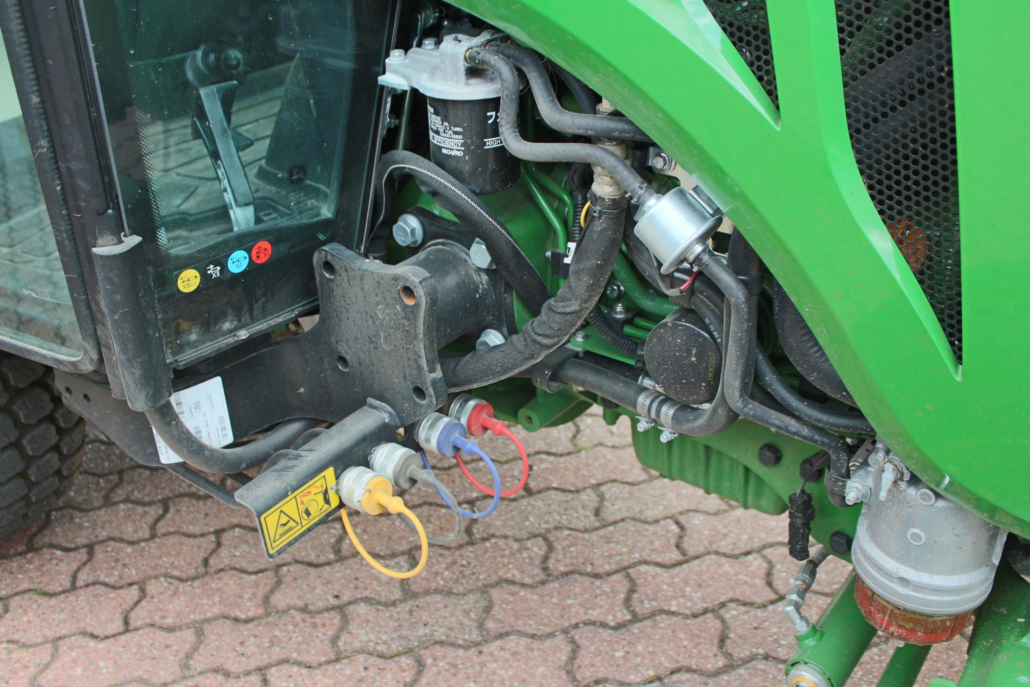 Hoofdafbeelding John Deere 3046r