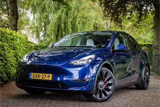 Tesla Model Y Performance AWD 75 kWh Premium Interieur