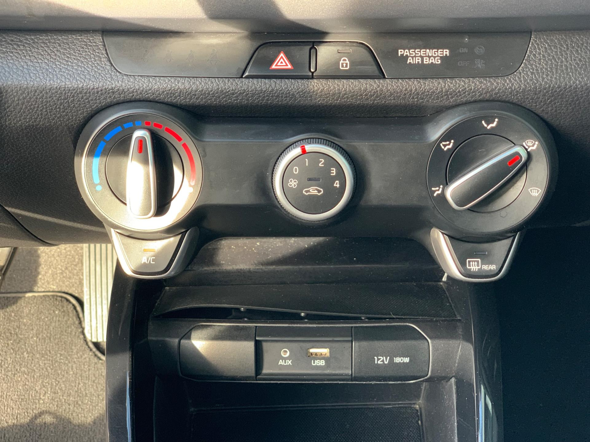 Hoofdafbeelding Kia Rio