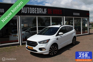 Ford Kuga 1.5 EcoBoost ST Line 4WD Xenon/Leder/Carplay/Trekhaak
