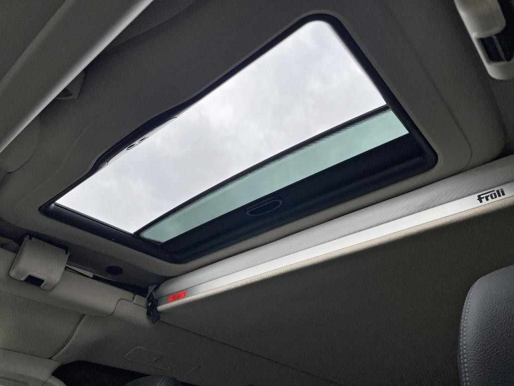 Hoofdafbeelding Mercedes-Benz Marco Polo