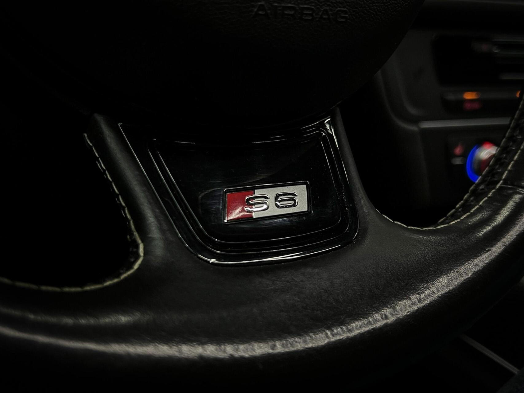 Hoofdafbeelding Audi S6