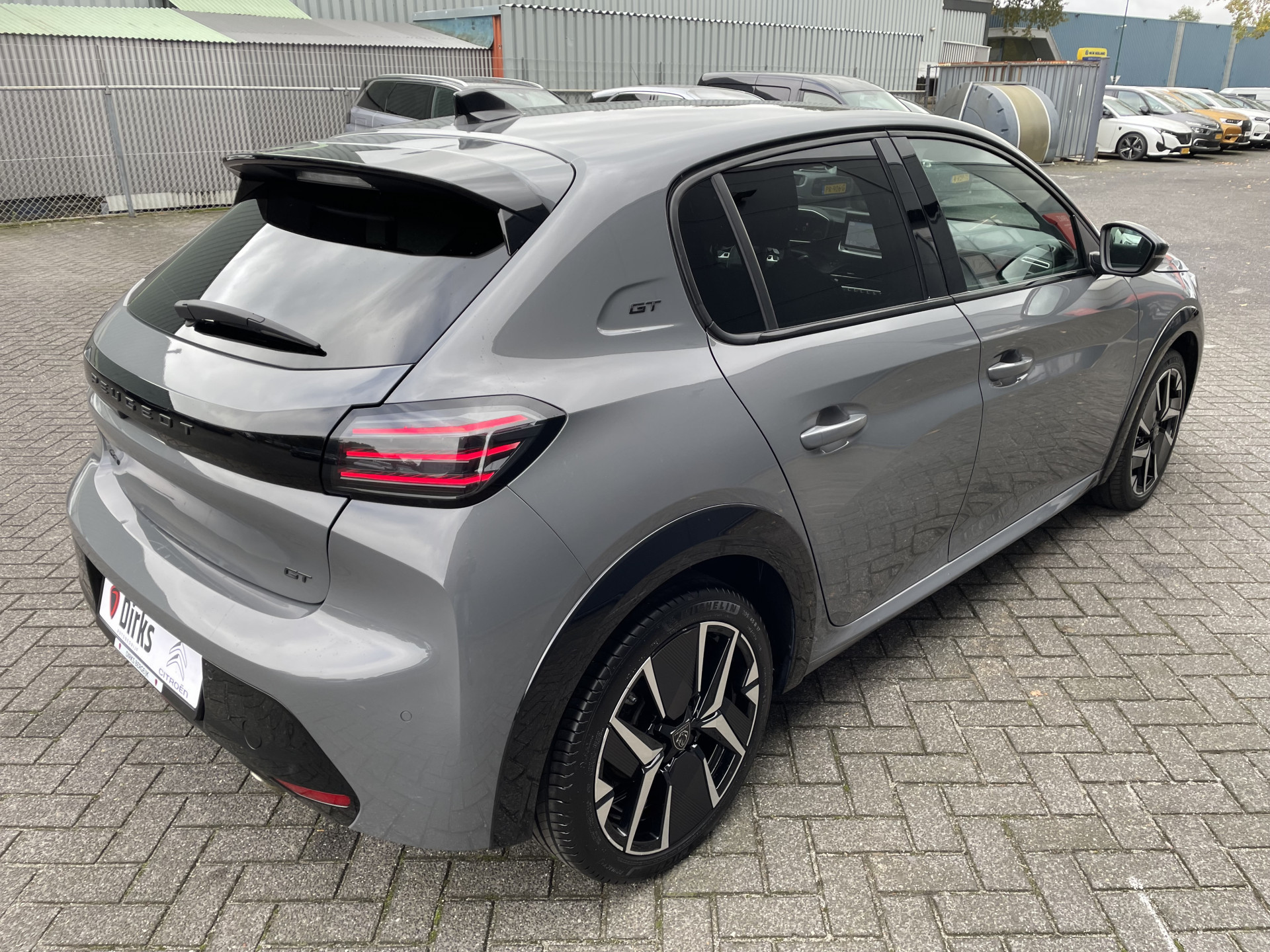 Hoofdafbeelding Peugeot 208