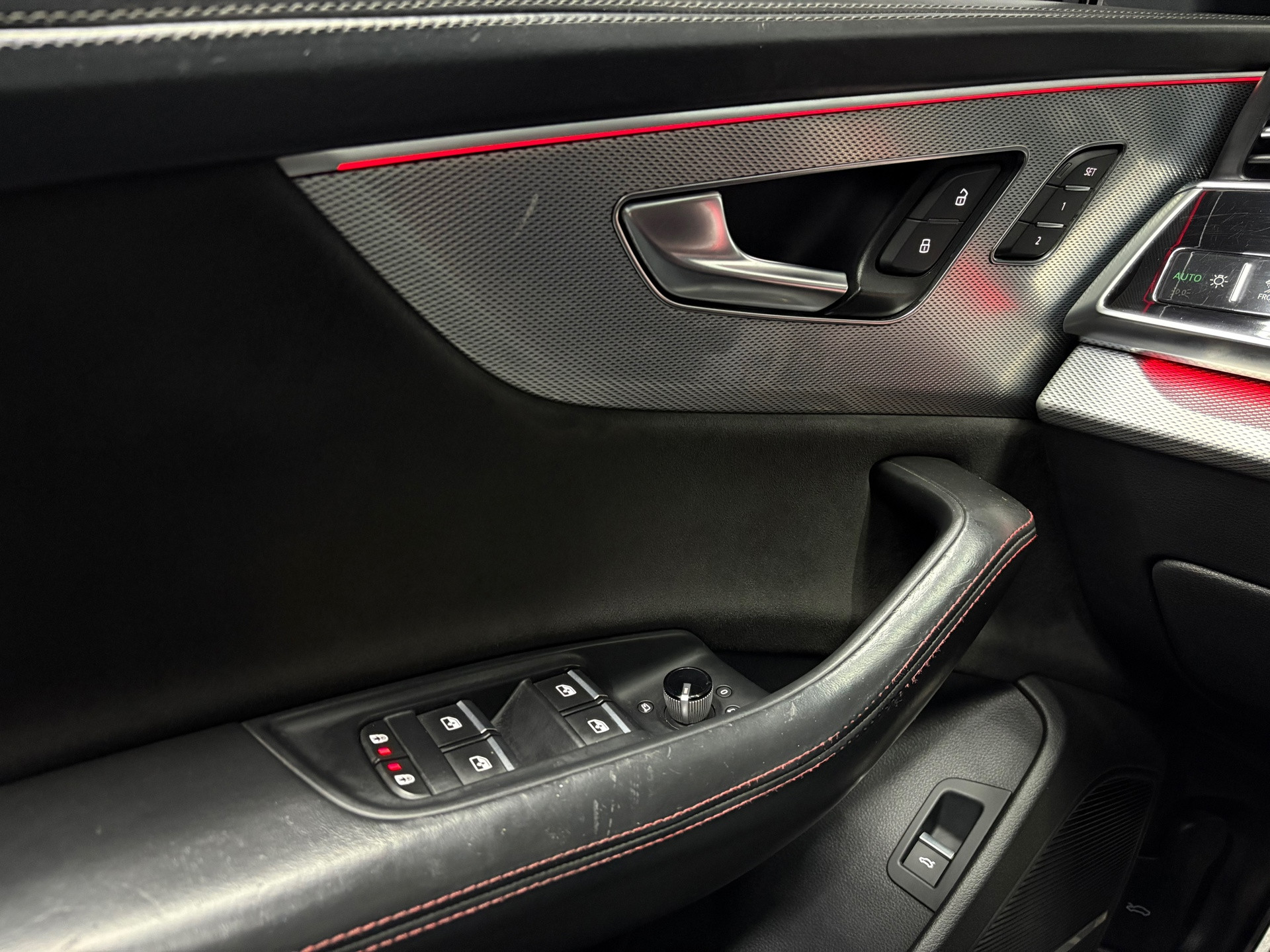 Hoofdafbeelding Audi RSQ8