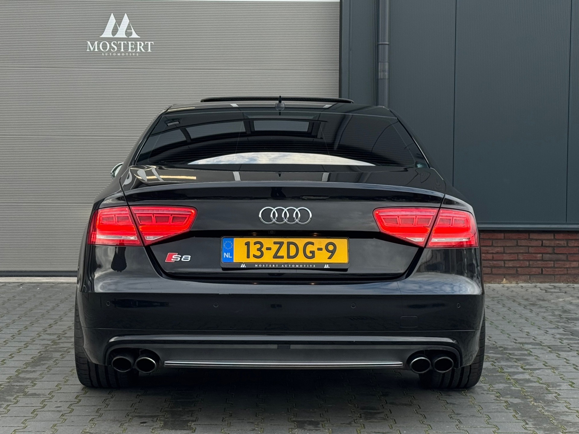 Hoofdafbeelding Audi A8