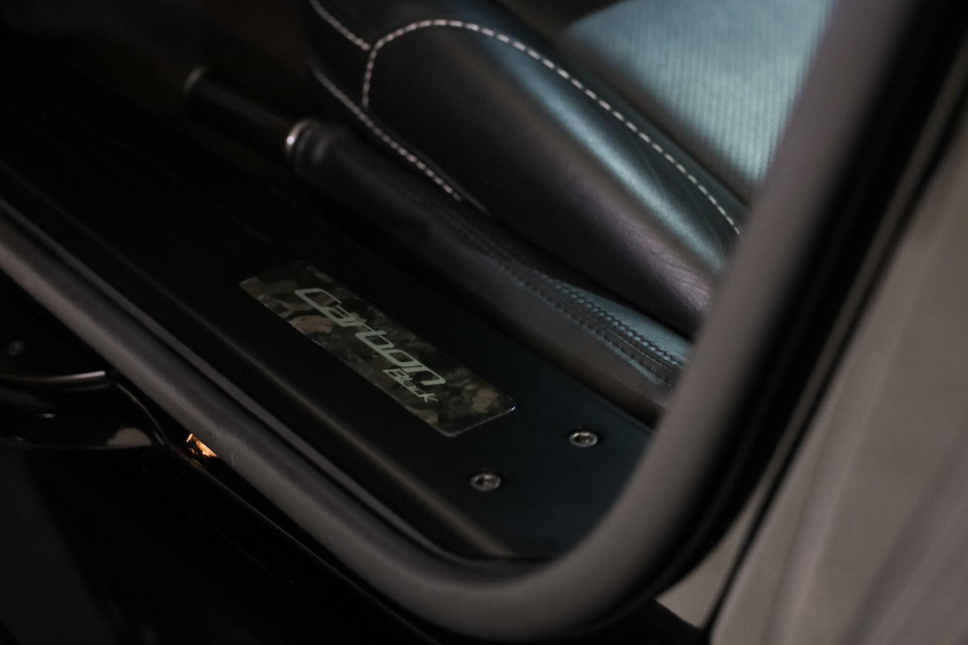 Hoofdafbeelding Aston Martin V12 Vanquish