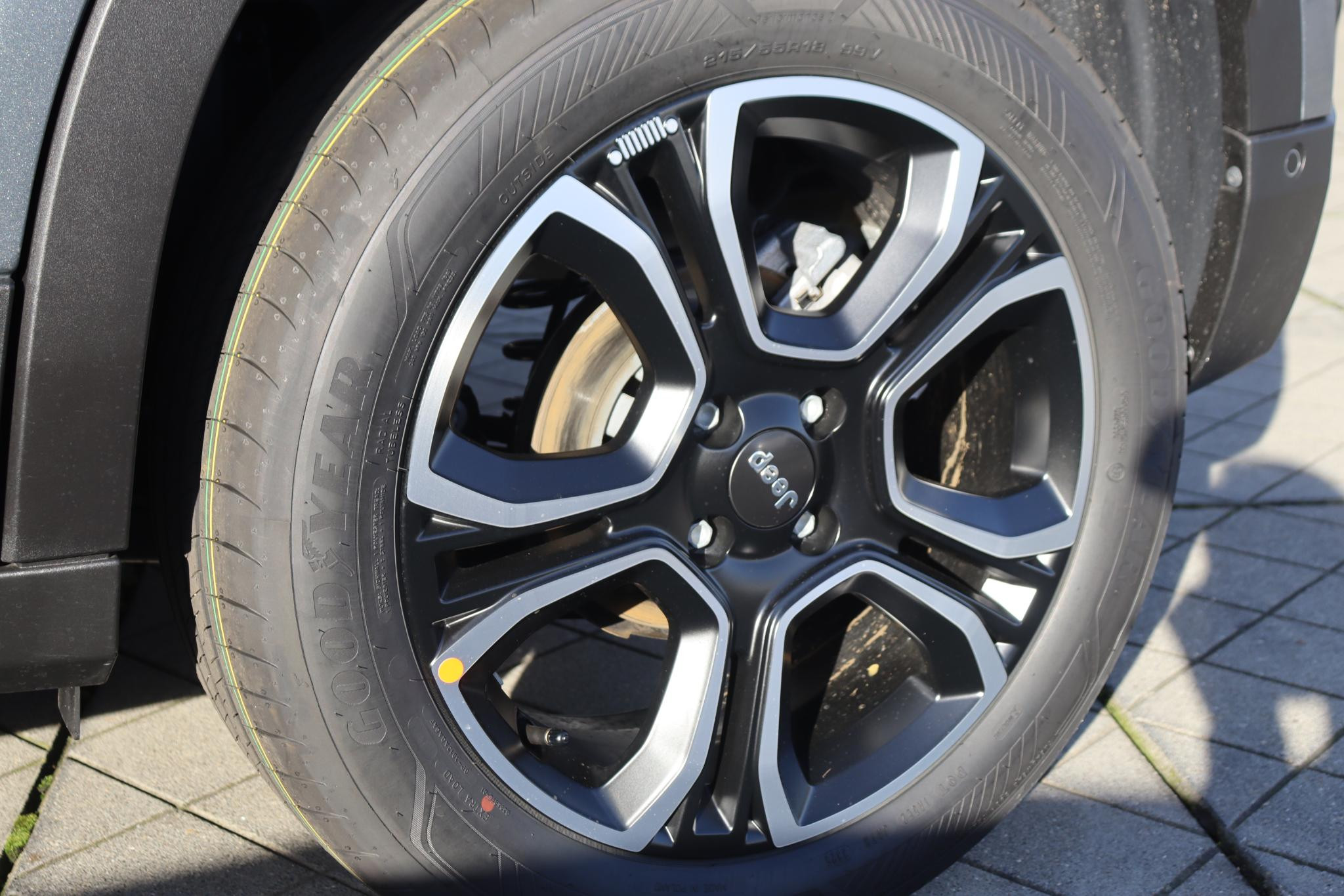 Hoofdafbeelding Jeep Avenger