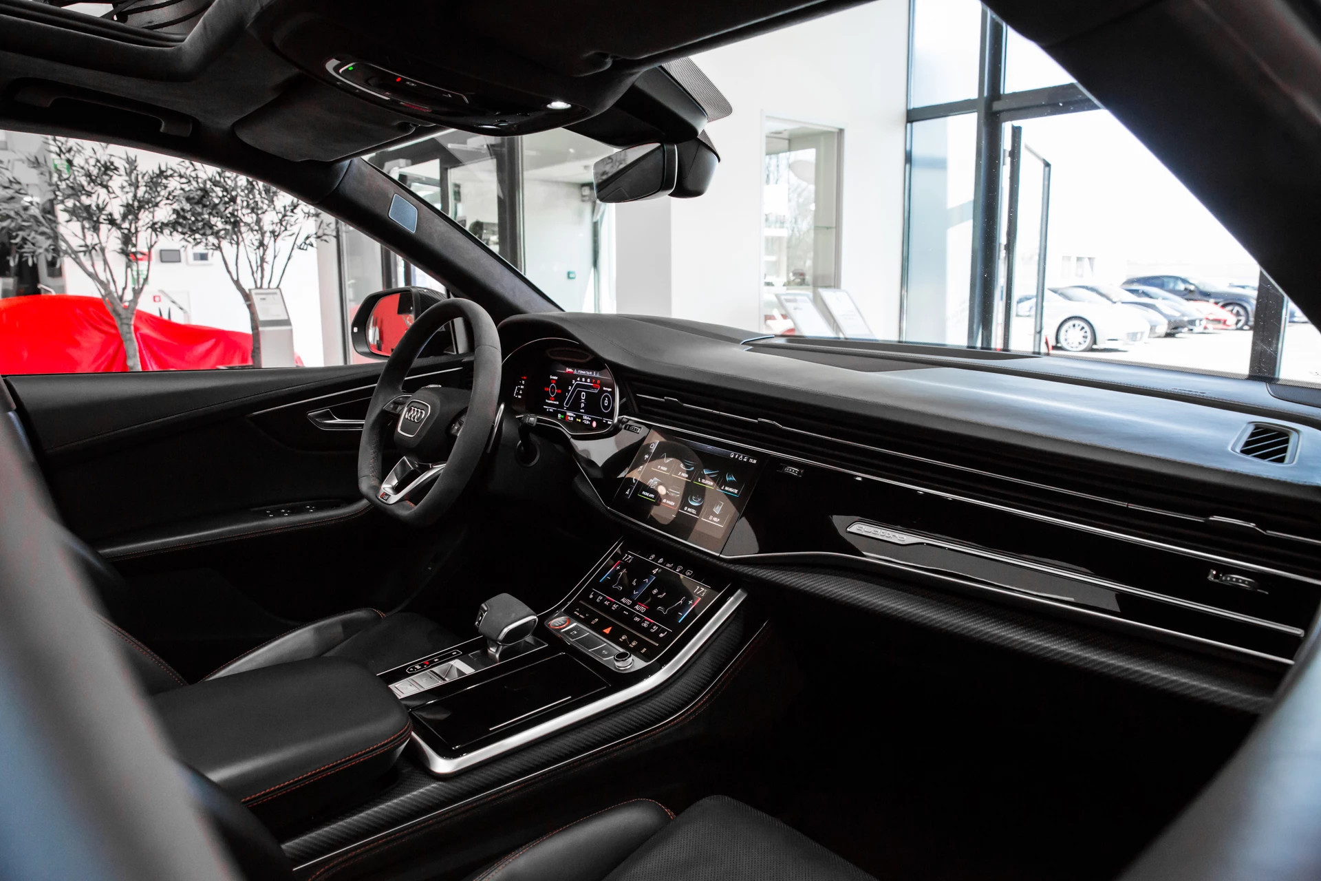 Hoofdafbeelding Audi Q8