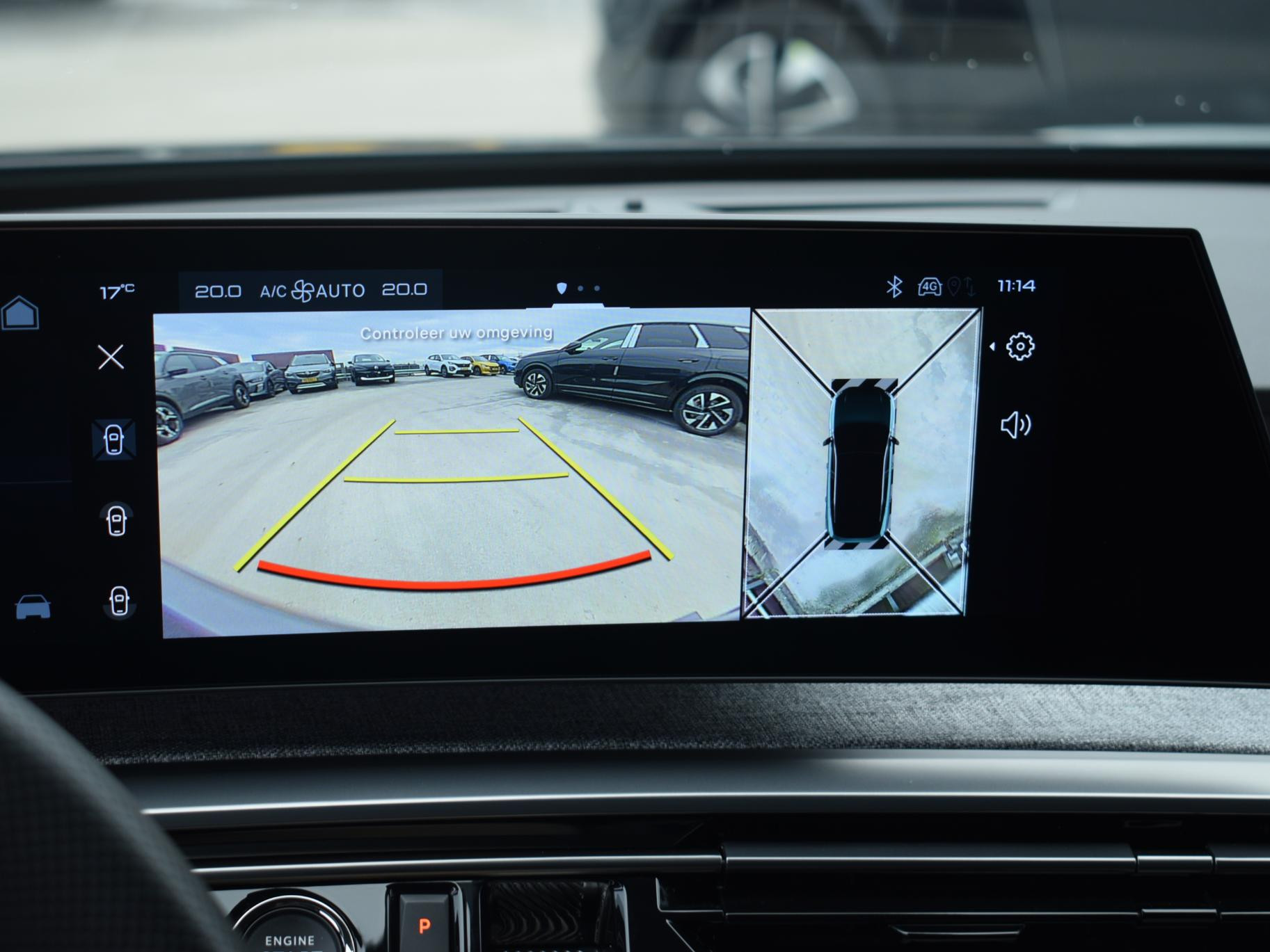 Hoofdafbeelding Peugeot e-3008