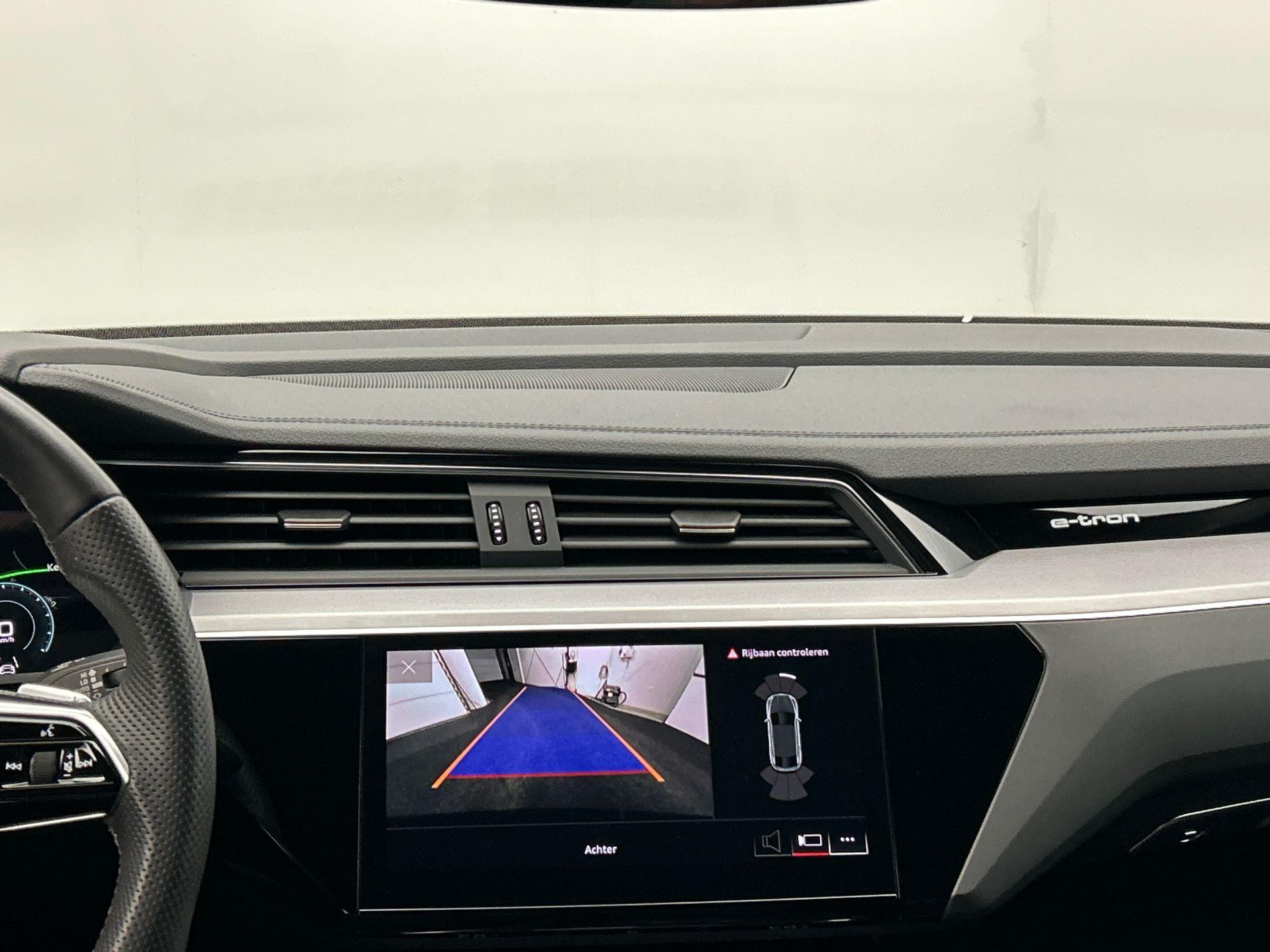 Hoofdafbeelding Audi Q8 Sportback e-tron