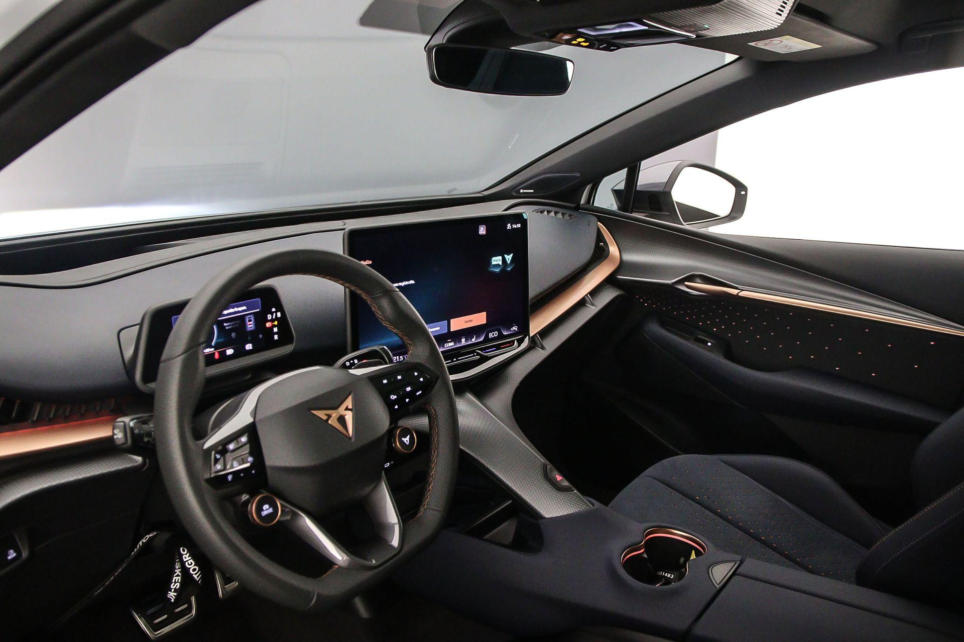 Hoofdafbeelding CUPRA Tavascan