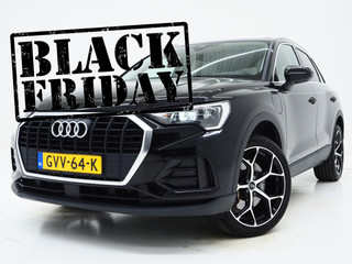 Audi Q3 45 TFSI e edition | Panoramadak | Leder | Keyless | Carplay | Dodehoekdetectie
