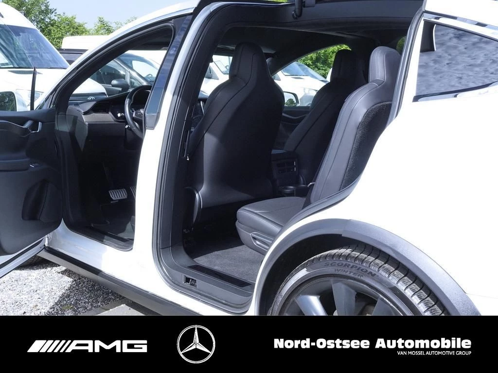 Tesla-Model X-image-5