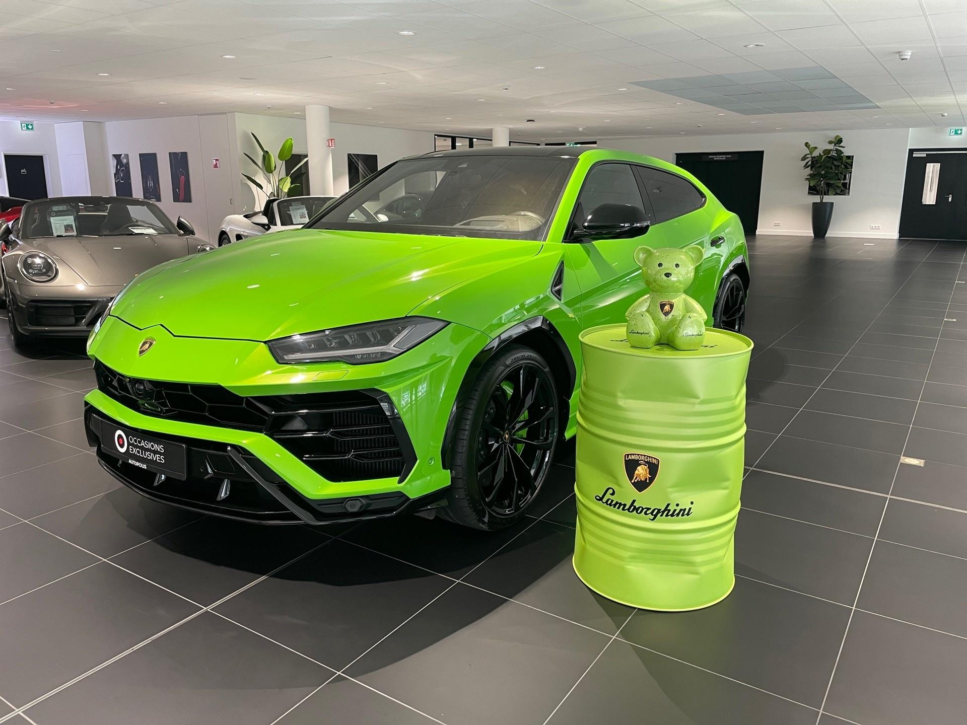 Lamborghini-Urus-image-14