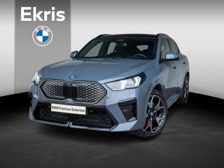 BMW iX2 eDrive20 | M Sportpakket Pro | Innovation Pack | Verwarmd Stuurwiel | Harman-Kardon | Comfort Access | Panoramadak | Stoelverwarming | Head-Up Display | Trekhaak
