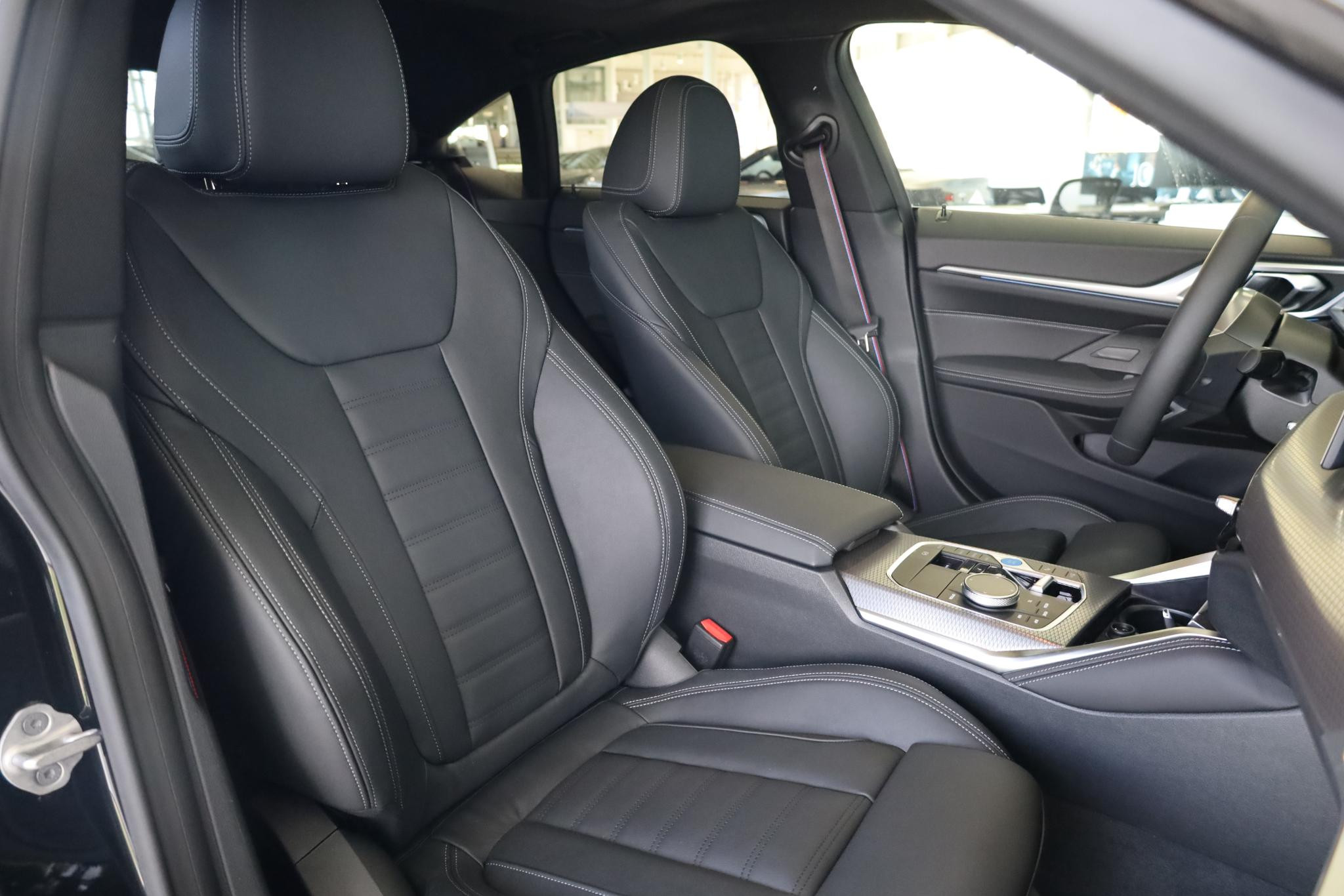 Hoofdafbeelding BMW i4