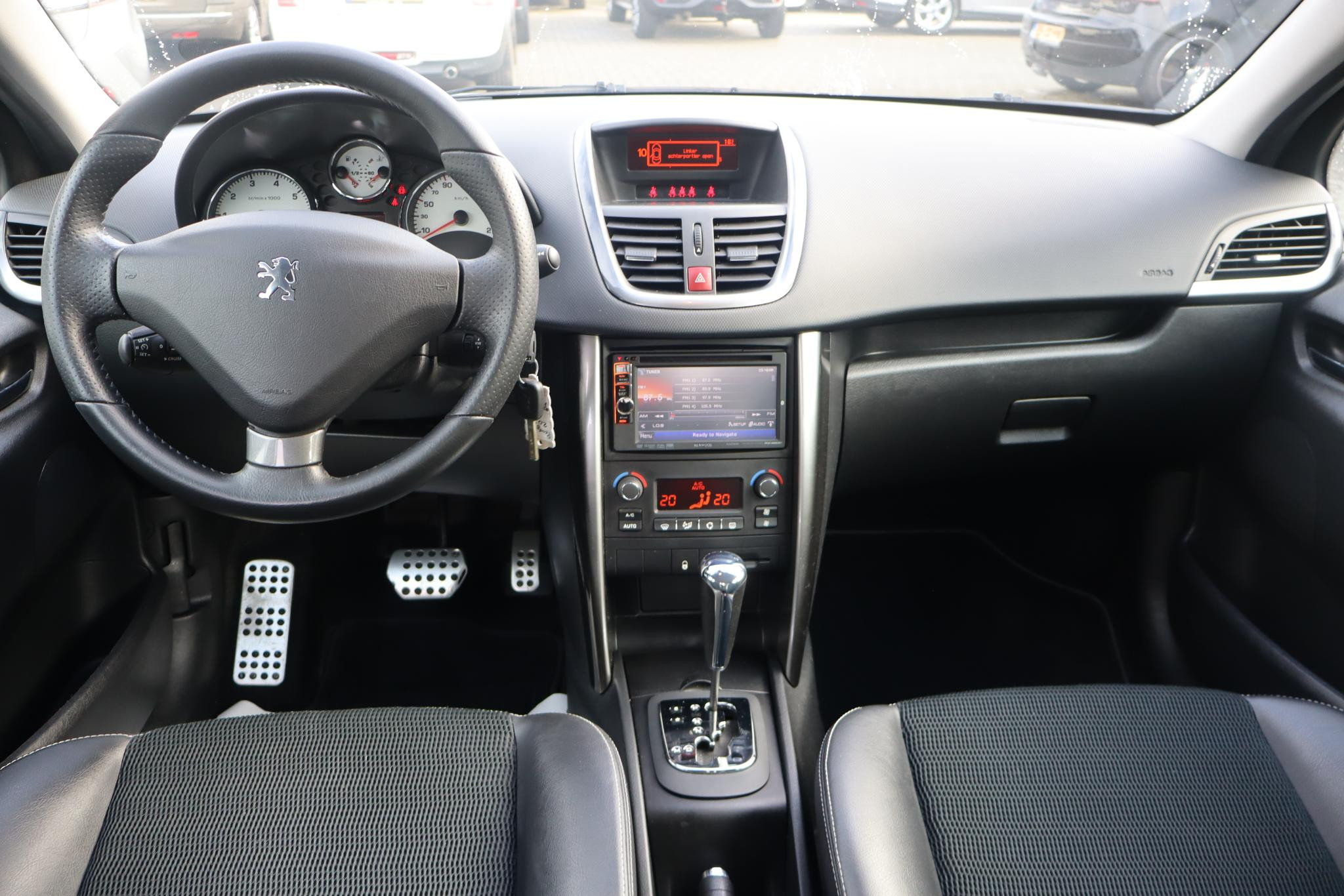 Hoofdafbeelding Peugeot 207