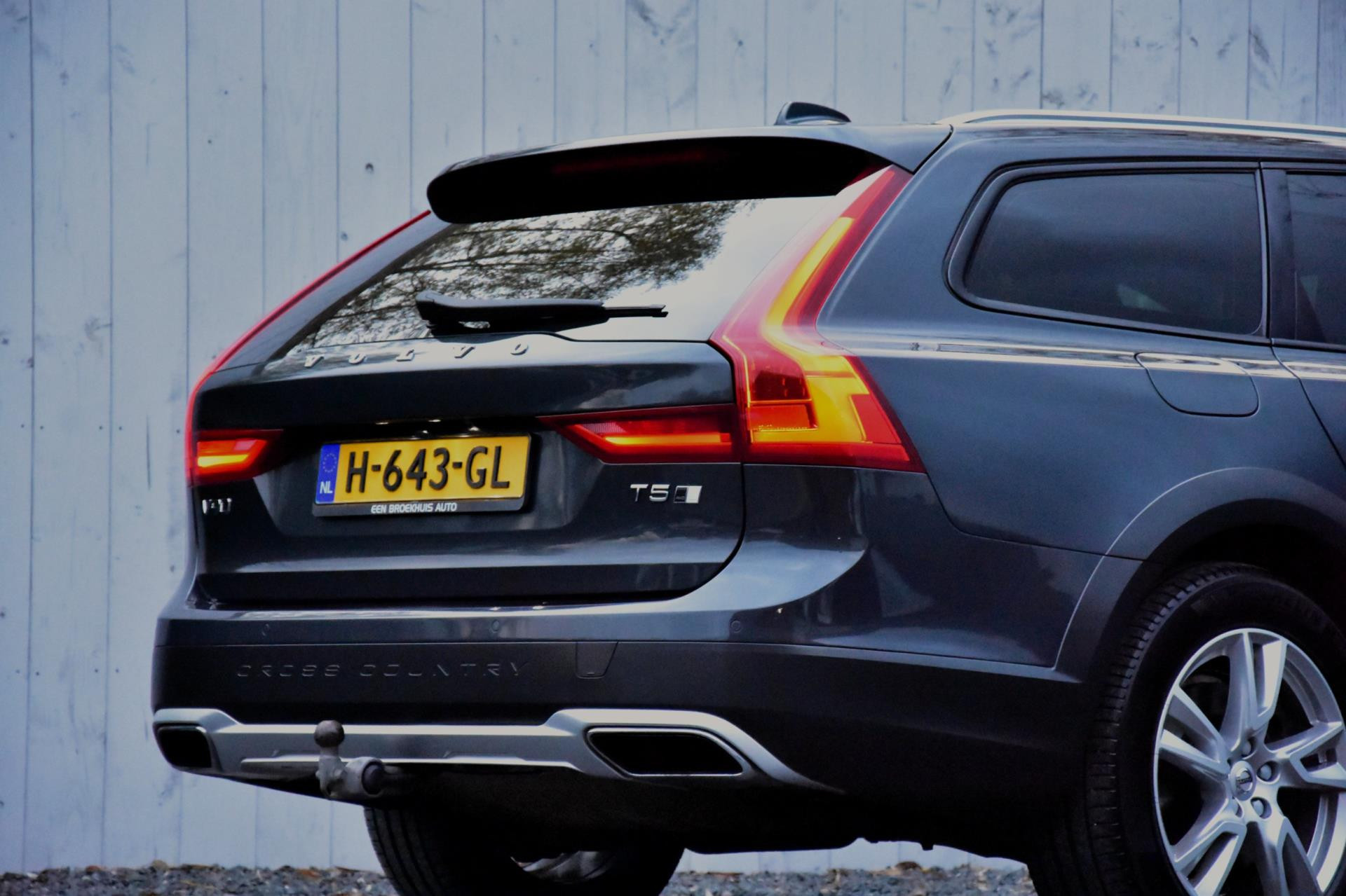 Hoofdafbeelding Volvo V90