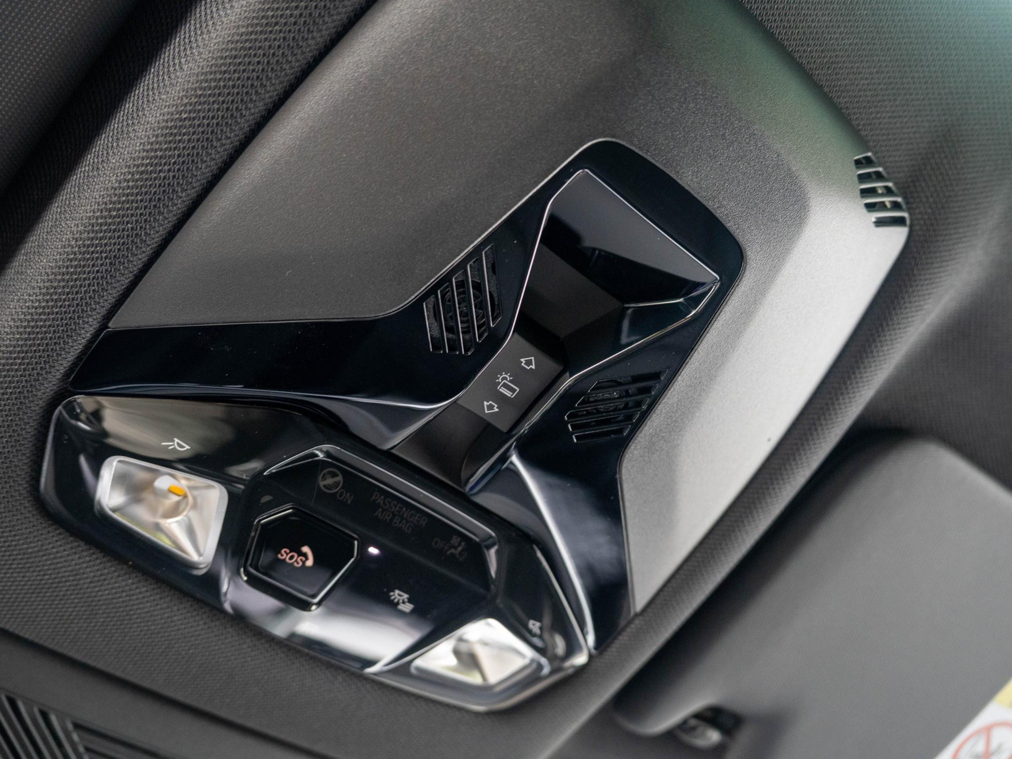 Hoofdafbeelding BMW iX2