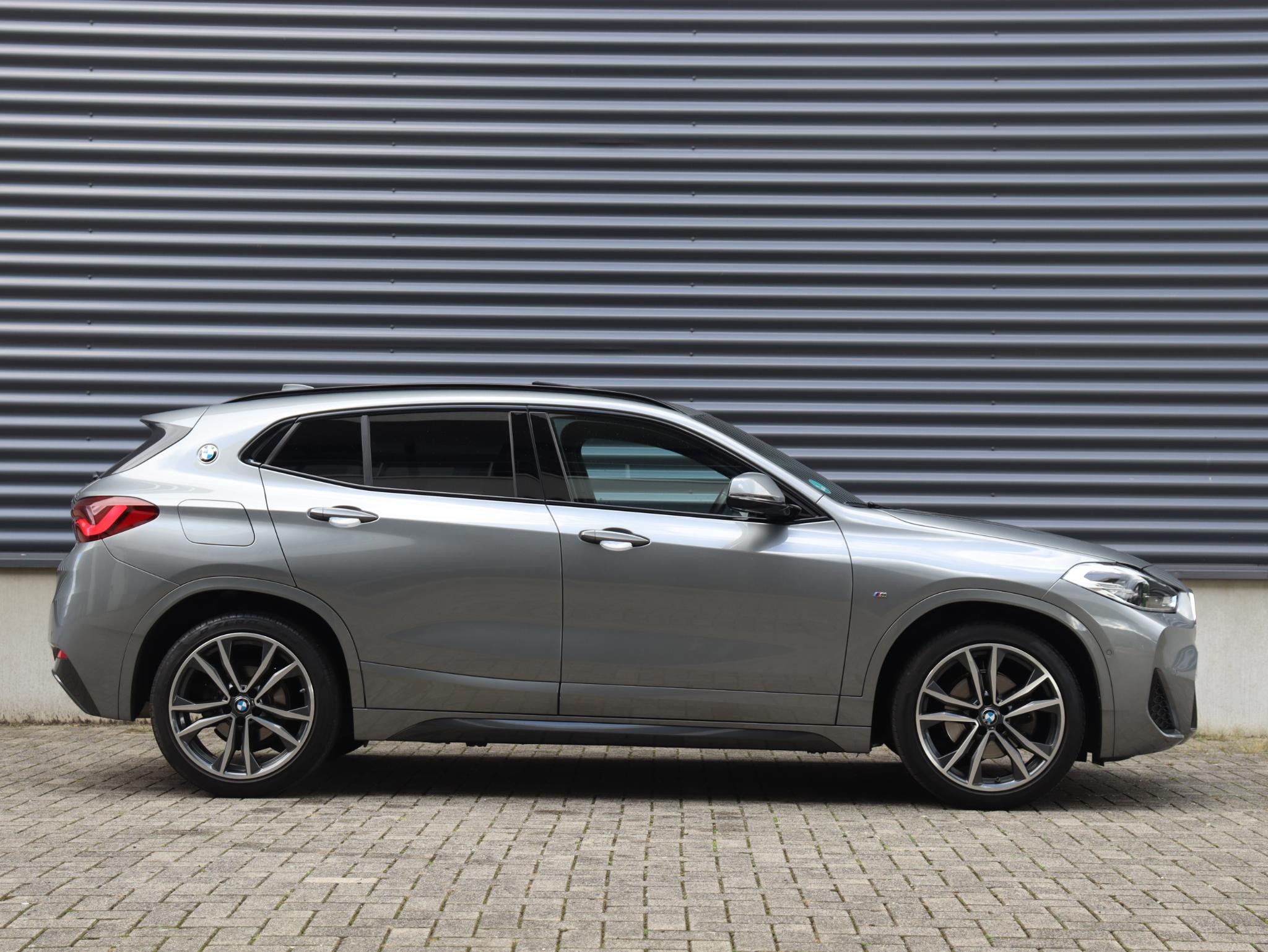 Hoofdafbeelding BMW X2
