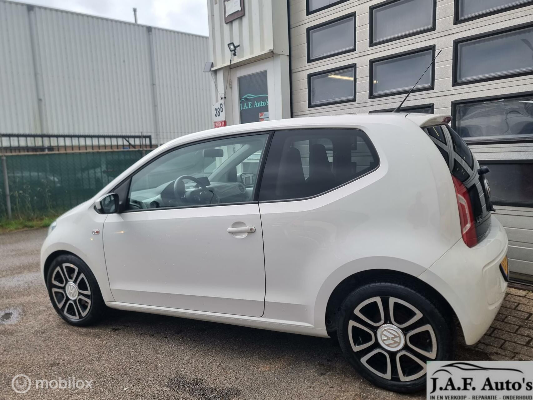 Hoofdafbeelding Volkswagen up!