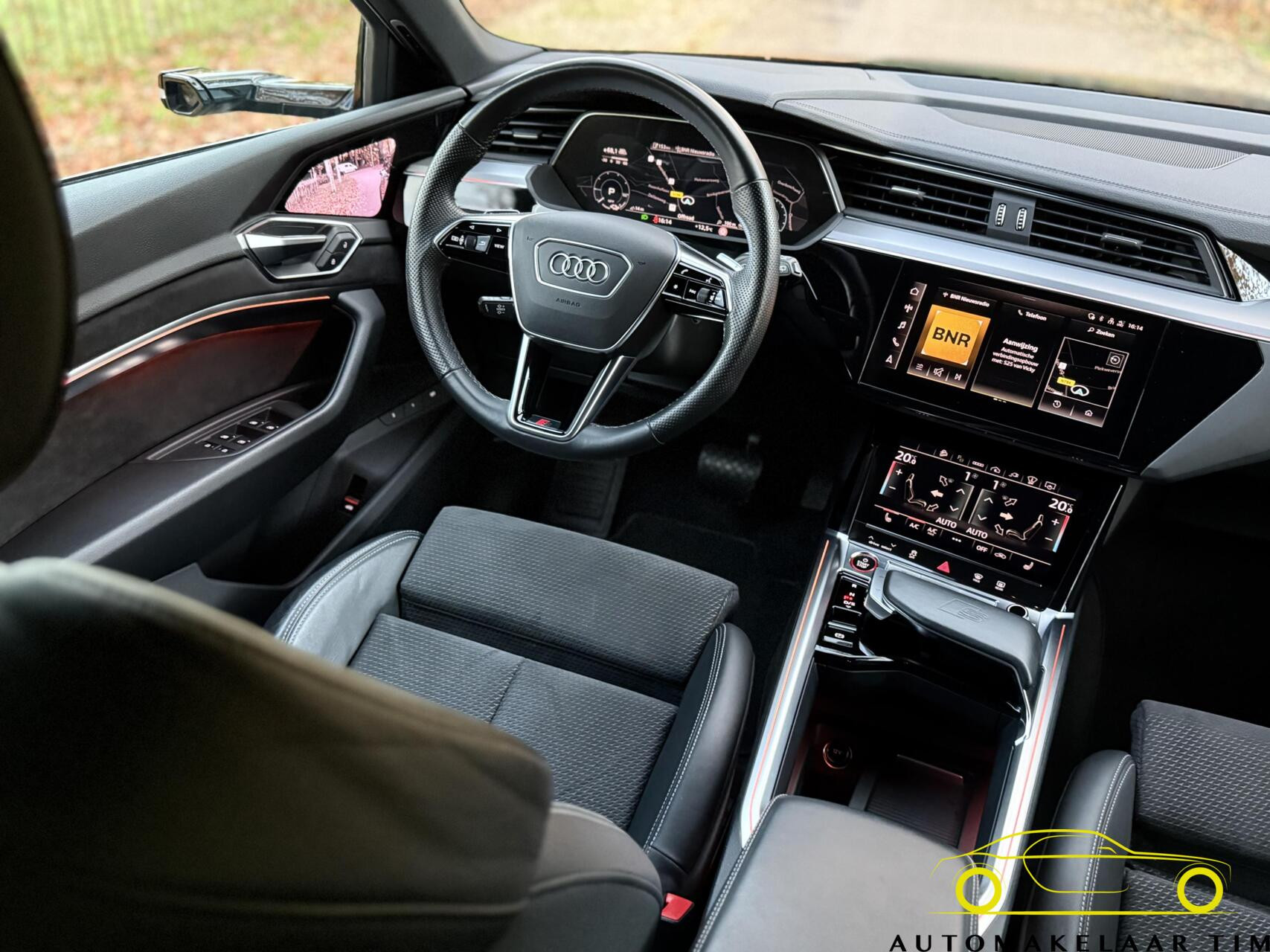 Hoofdafbeelding Audi e-tron