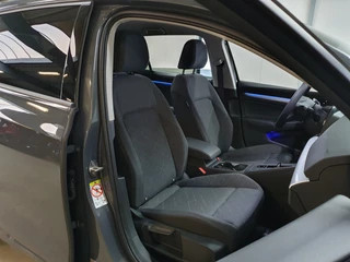 Volkswagen Golf Volkswagen Golf Variant 1.0 eTSI Life DSG Acc Navigatie Camera Stoelverw. - afbeelding nr 42