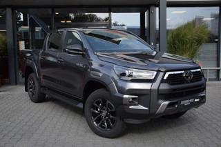 Toyota Hilux 2.8 D-4D DUBBEL CABIN INVINCIBLE A/T AUF LAGER/ ON STOCK