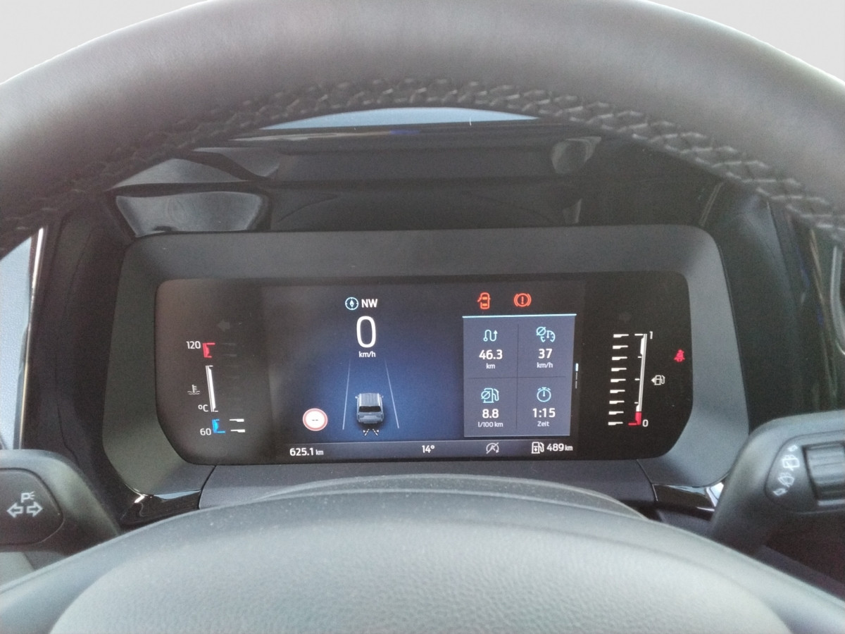 Ford-Tourneo Courier-image-11