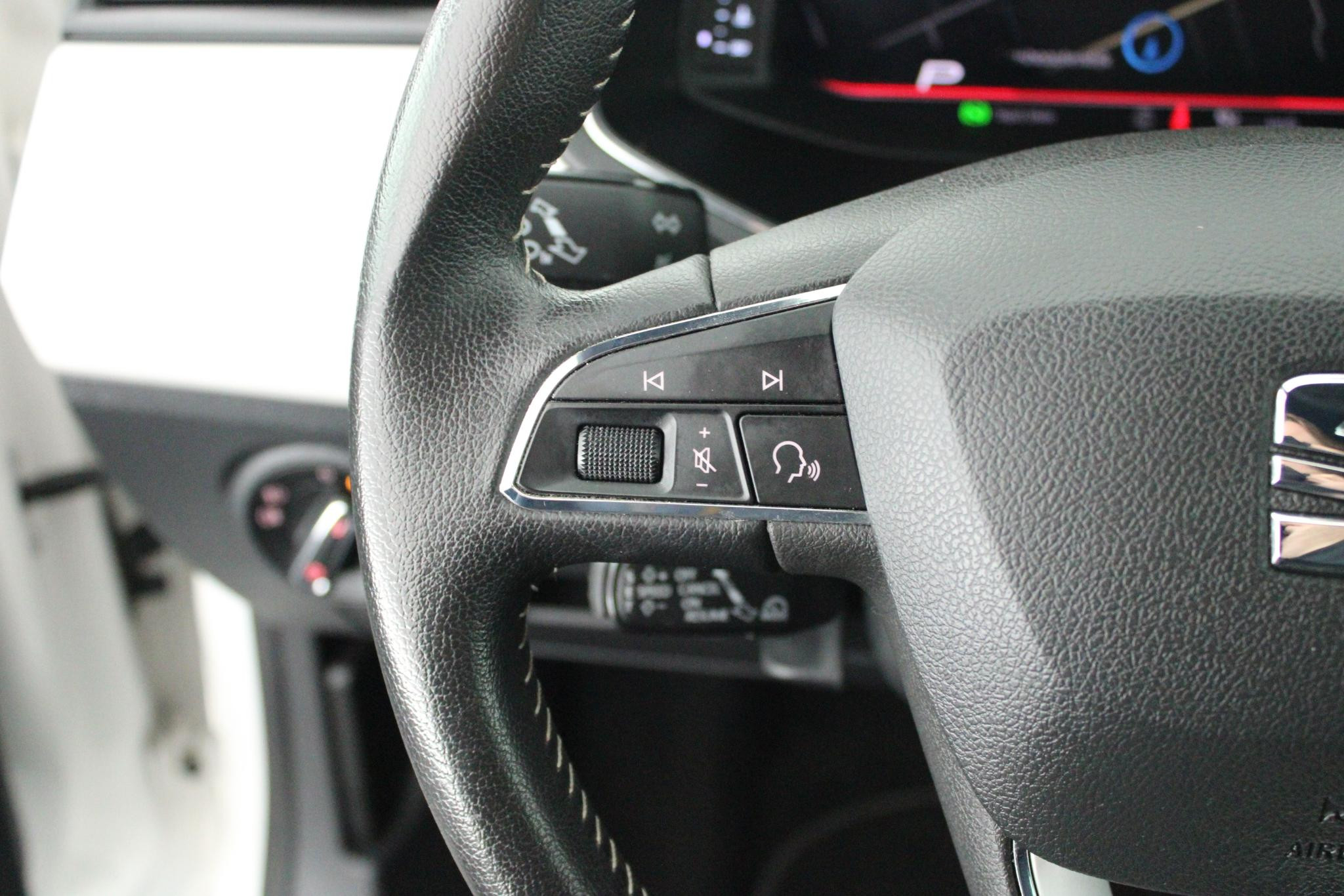 Hoofdafbeelding SEAT Arona