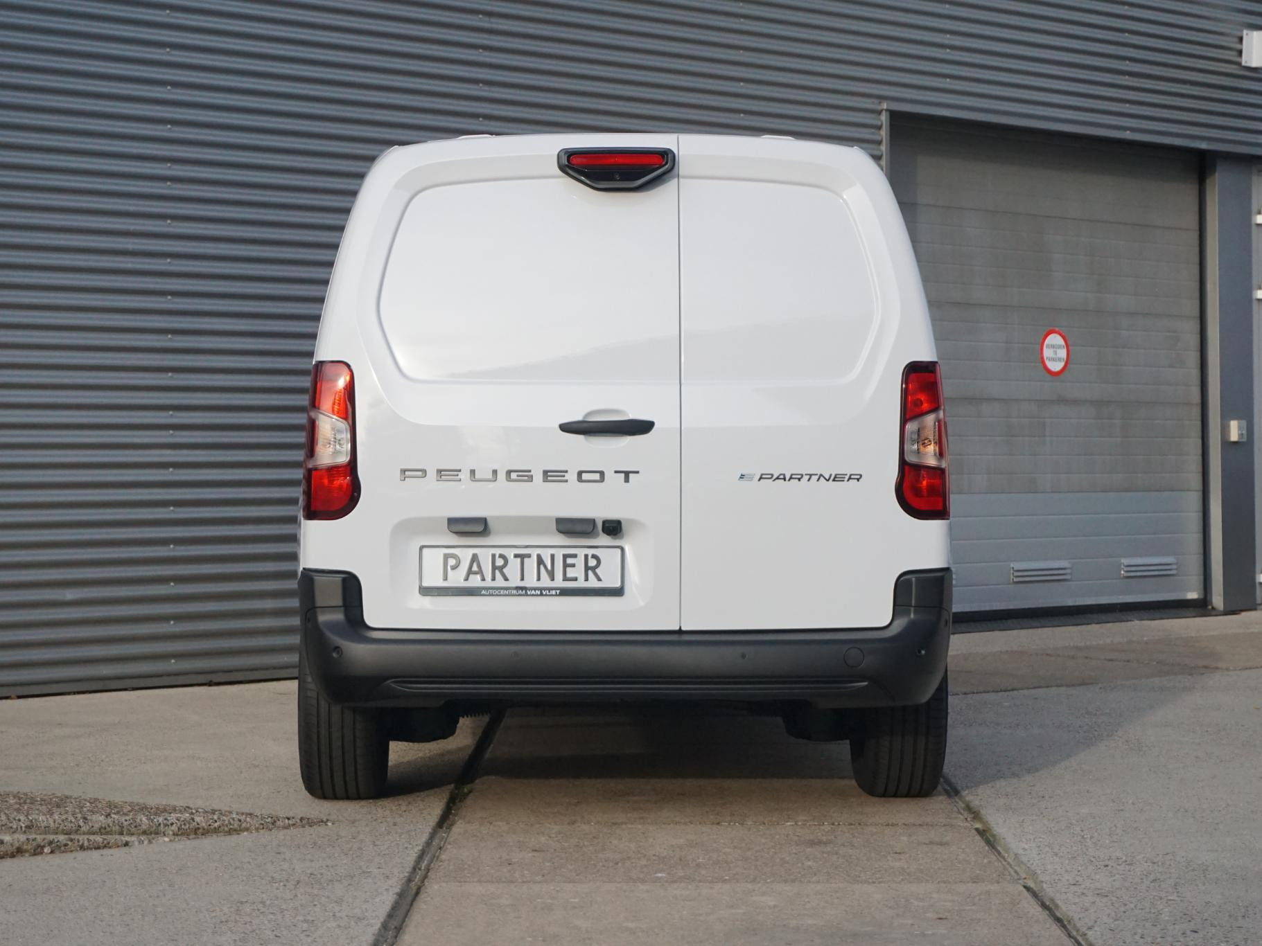 Hoofdafbeelding Peugeot Partner