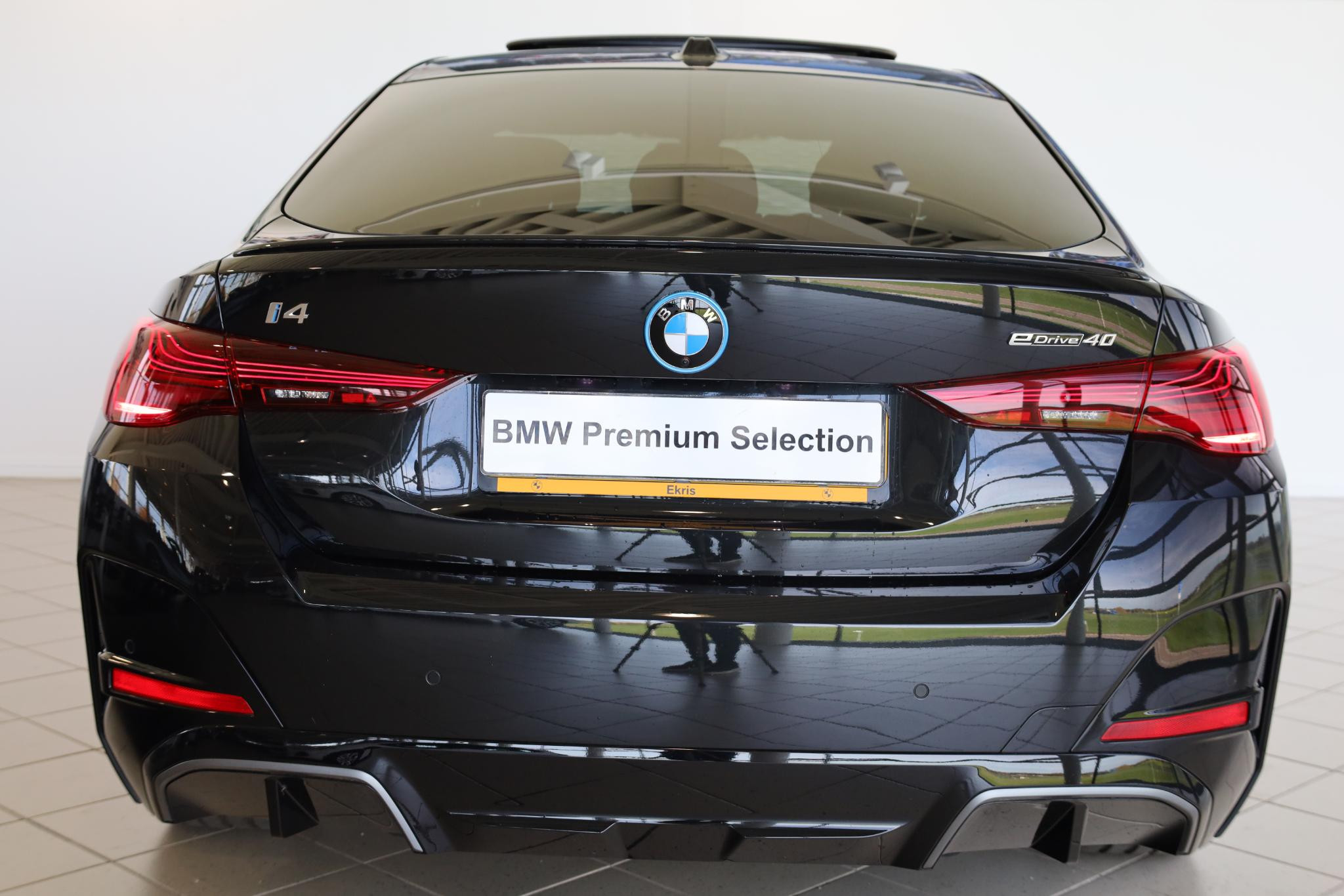 Hoofdafbeelding BMW i4