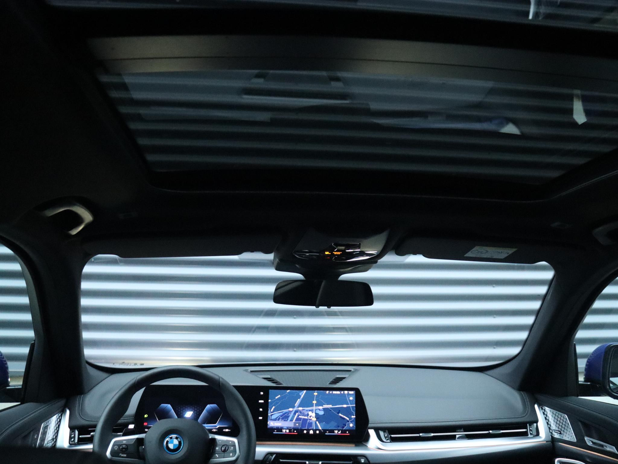 Hoofdafbeelding BMW iX1