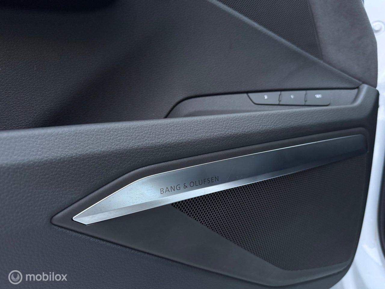 Hoofdafbeelding Audi Q8 e-tron