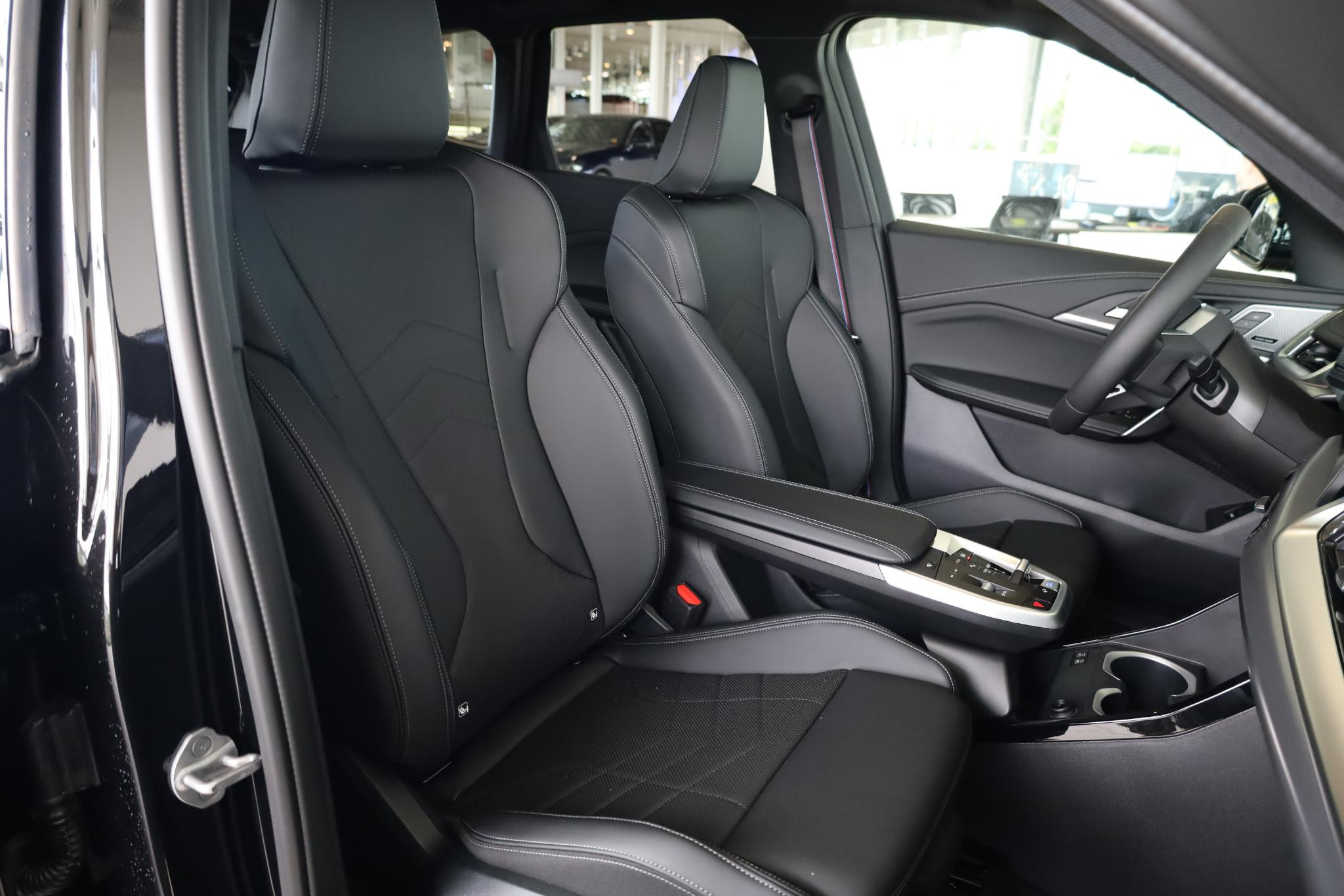 Hoofdafbeelding BMW iX1