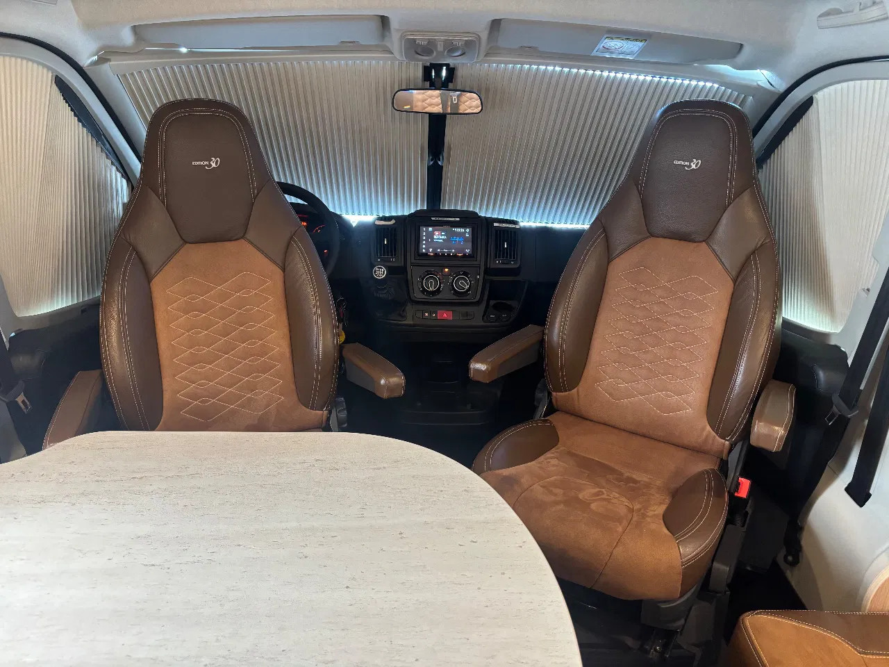 Hoofdafbeelding Bürstner BT7342 30 EDITION IXEO TIME IT734 Camper