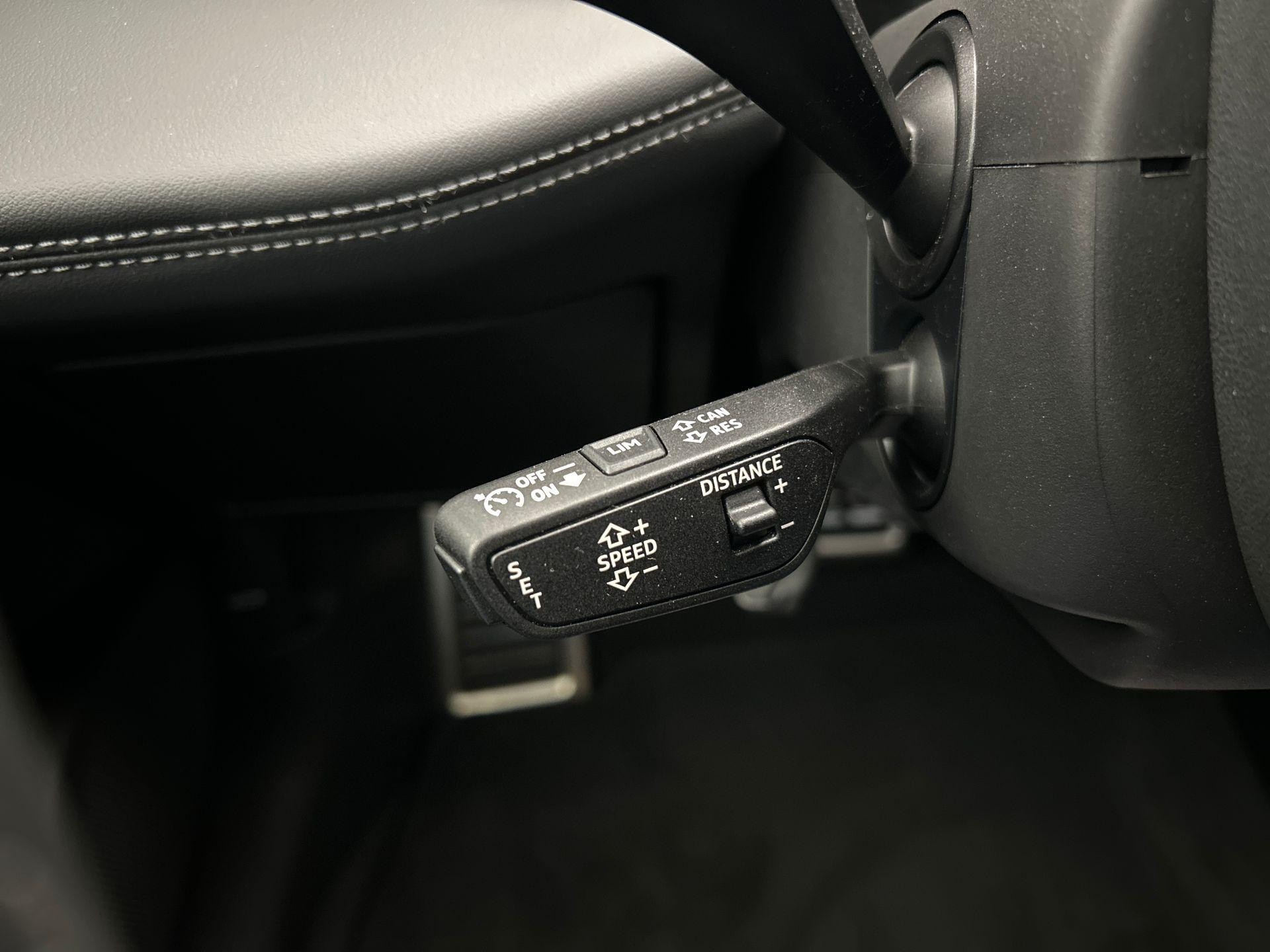 Hoofdafbeelding Audi A6 Avant e-tron