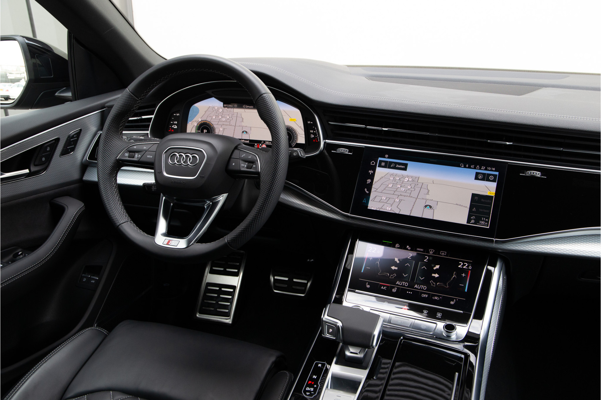 Hoofdafbeelding Audi Q8