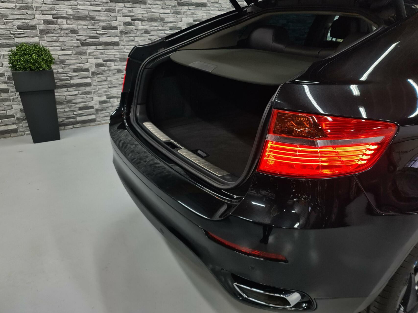 Hoofdafbeelding BMW X6