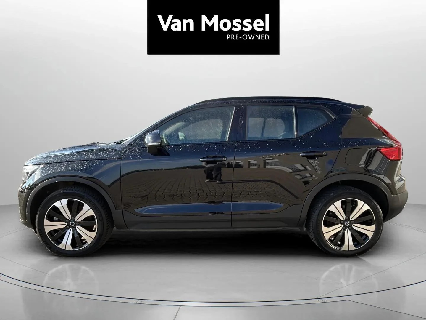 Volvo-XC40-image-7