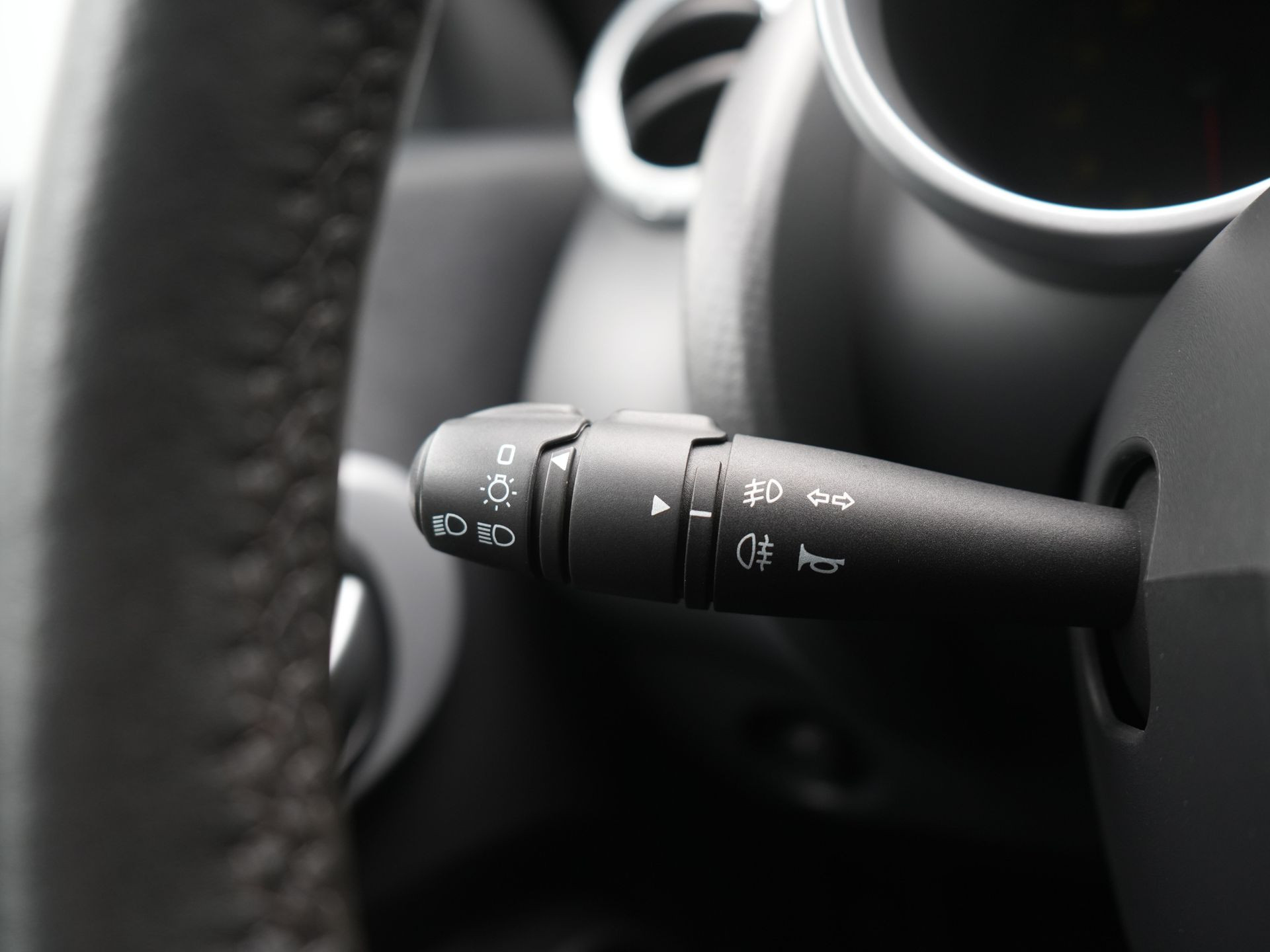 Hoofdafbeelding Renault Wind