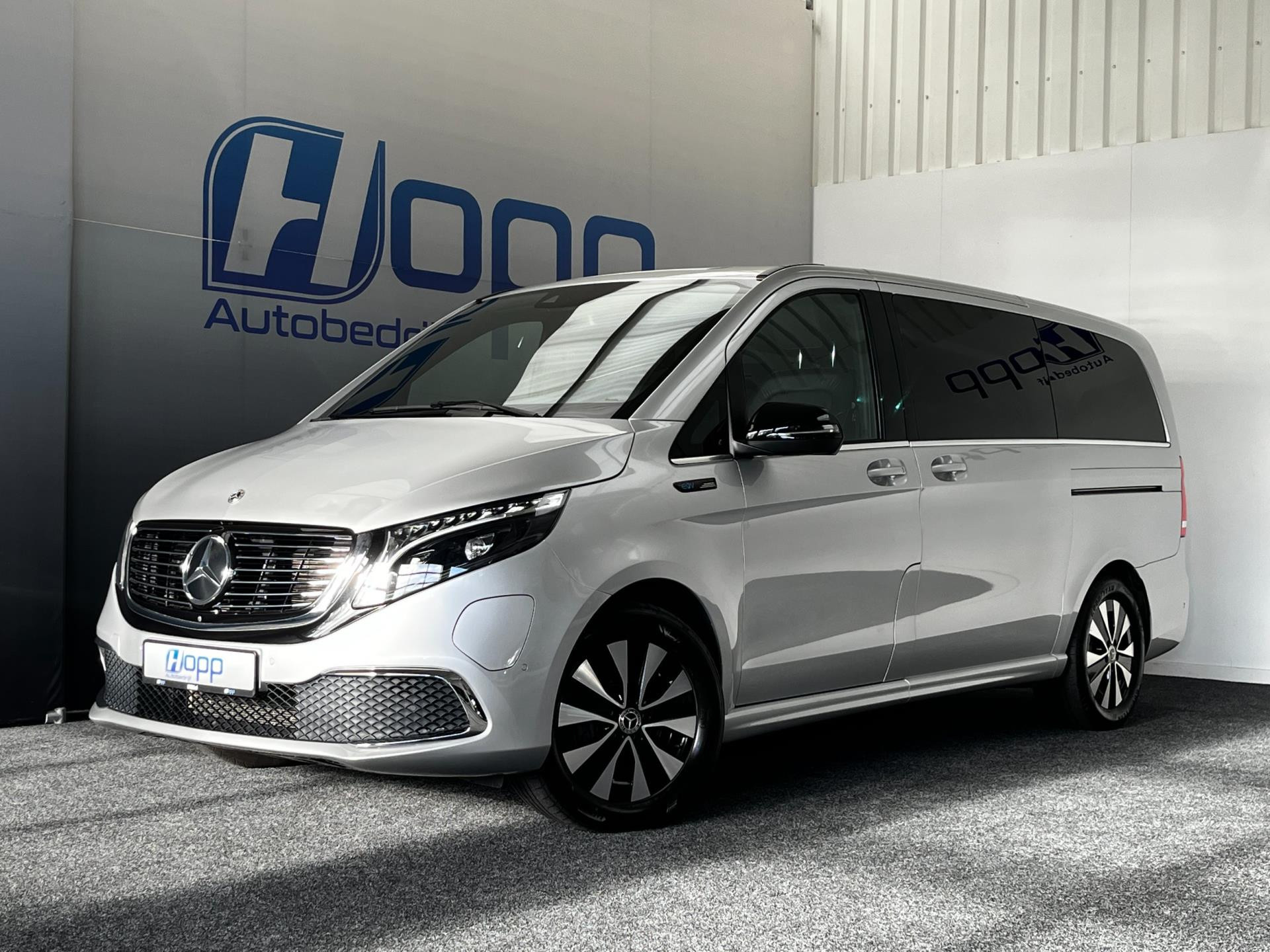 Hoofdafbeelding Mercedes-Benz EQV