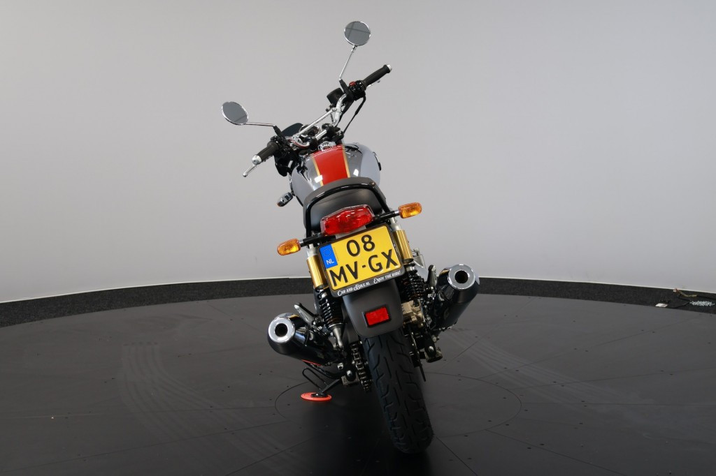 Hoofdafbeelding Royal Enfield Interceptor