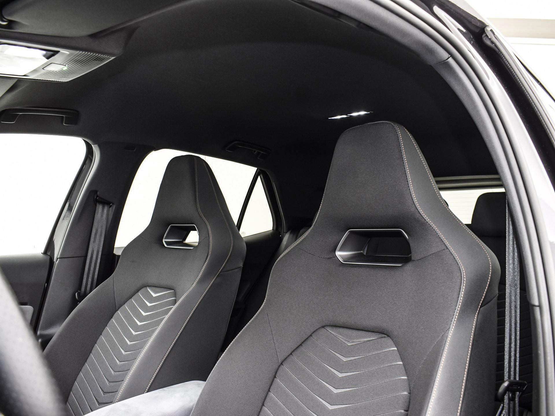 Hoofdafbeelding CUPRA Born