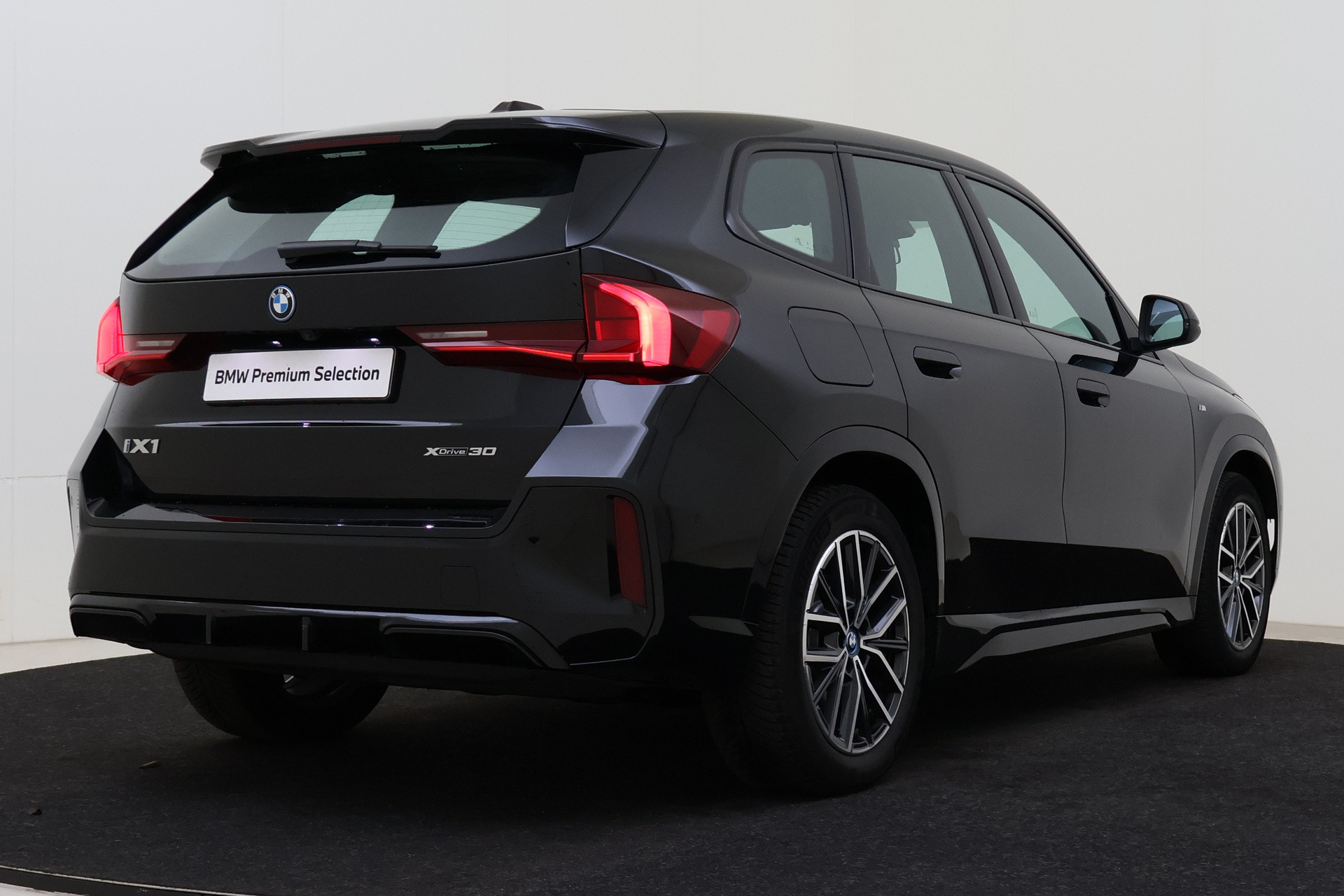 Hoofdafbeelding BMW iX1