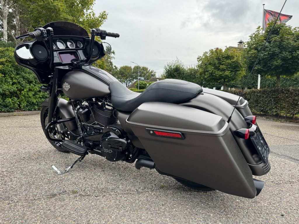 Hoofdafbeelding Harley-Davidson Street Glide
