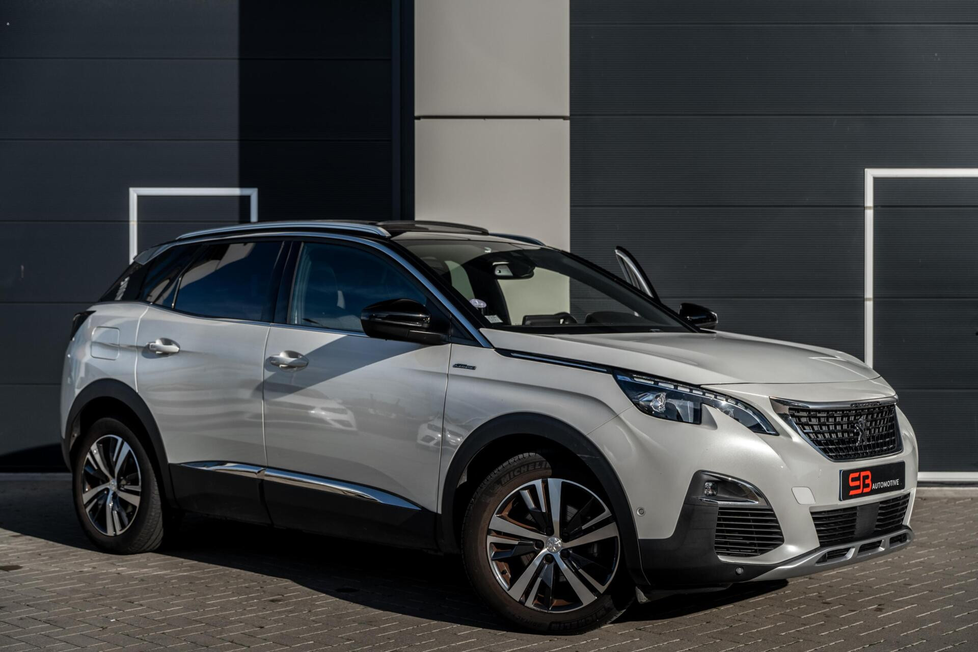 Hoofdafbeelding Peugeot 3008