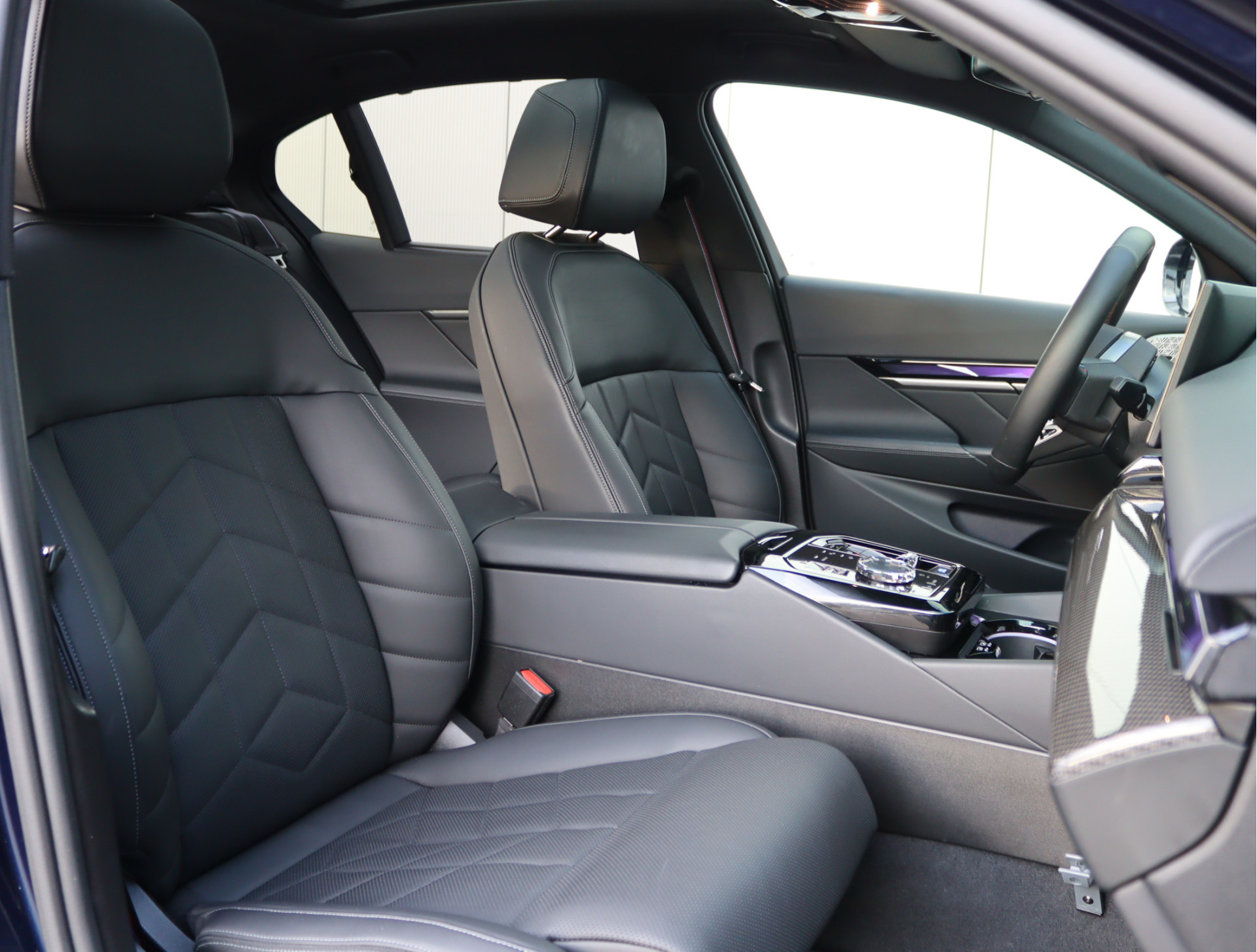 Hoofdafbeelding BMW i5