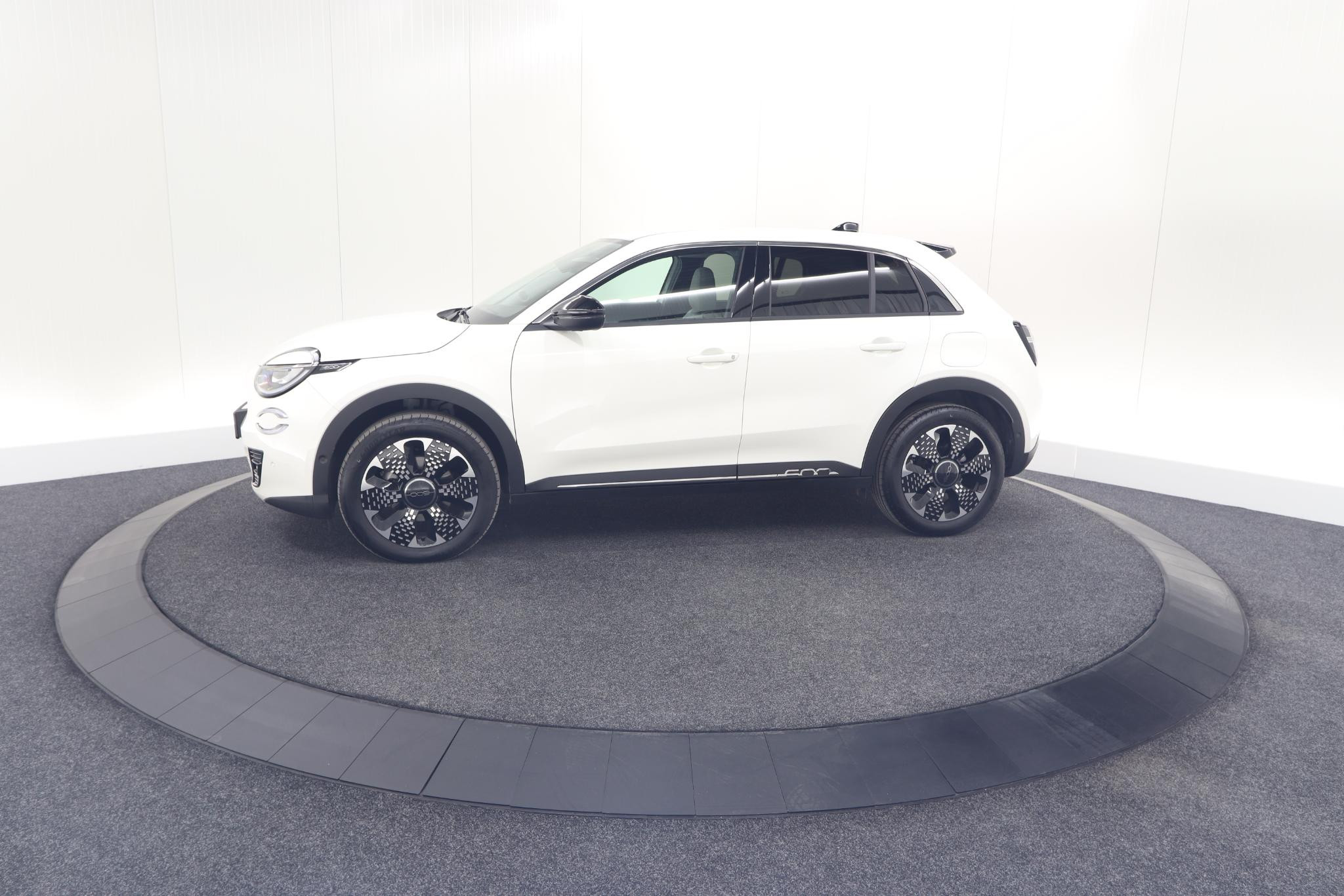 Hoofdafbeelding Fiat 600